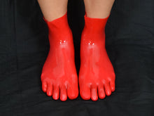 Load image into Gallery viewer, Lava Red Toe Socks (Ankle Length)